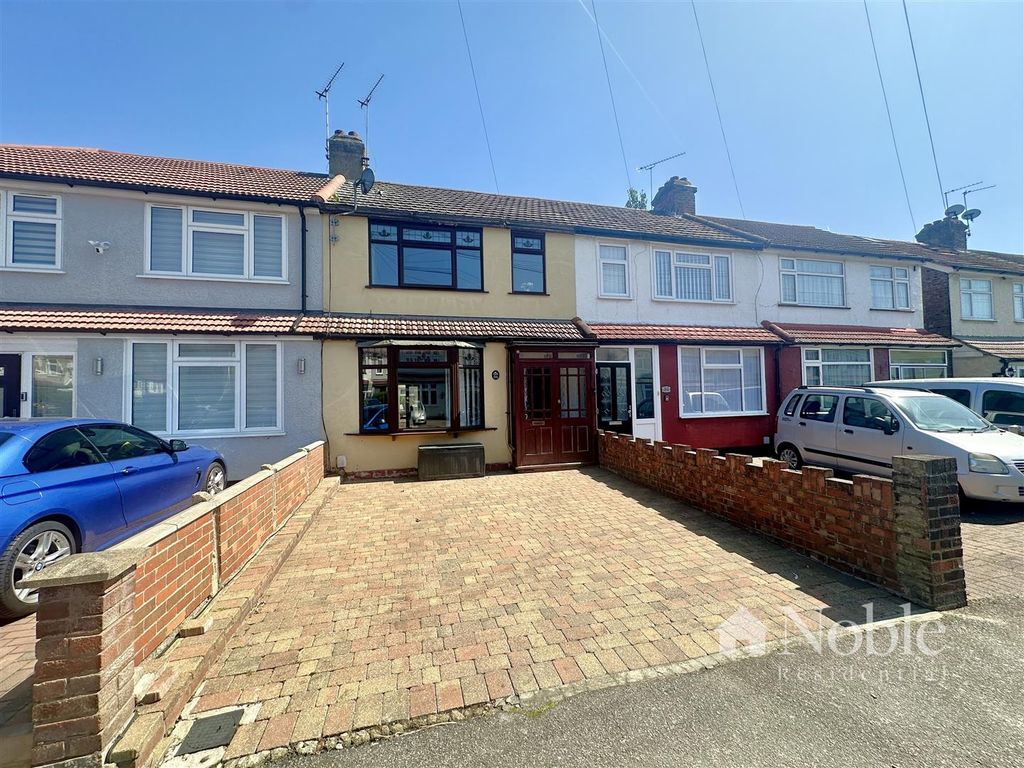 Property photo 1 of 15 External