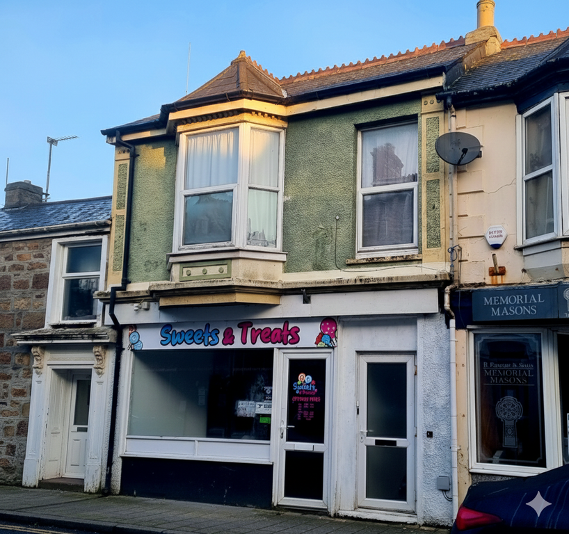 Property photo 1 of 12