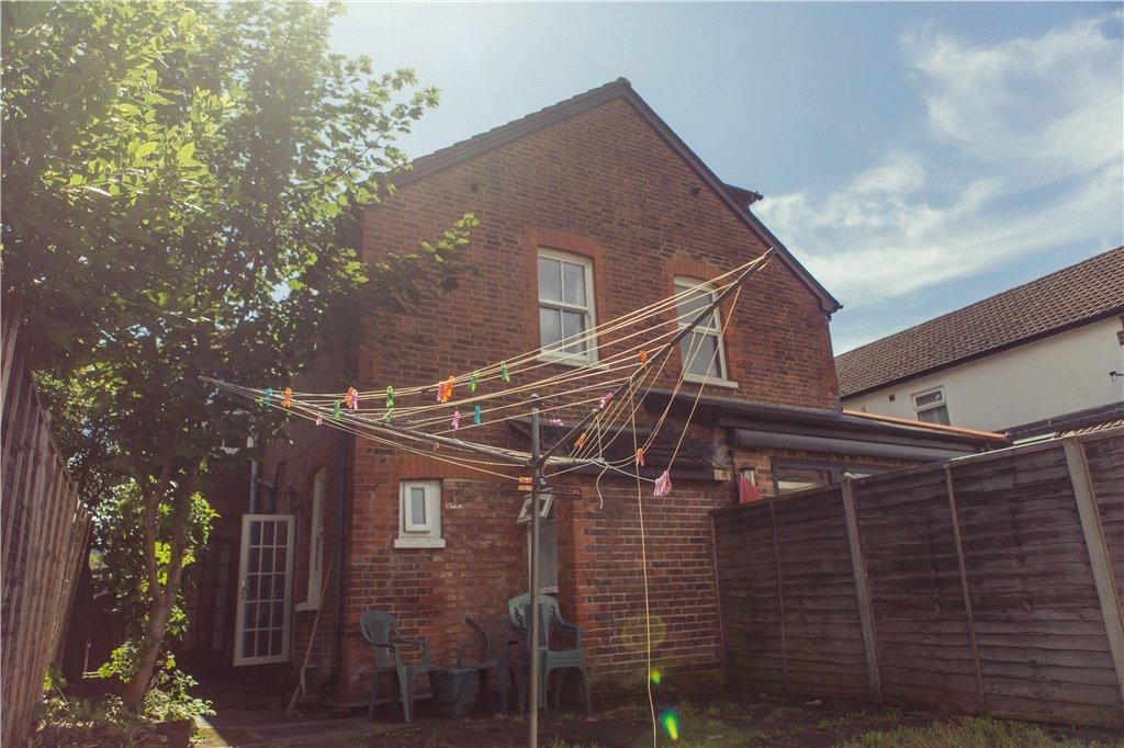 Property photo 1 of 18