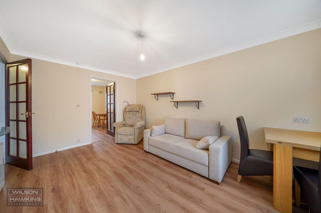 Property photo 3 of 14