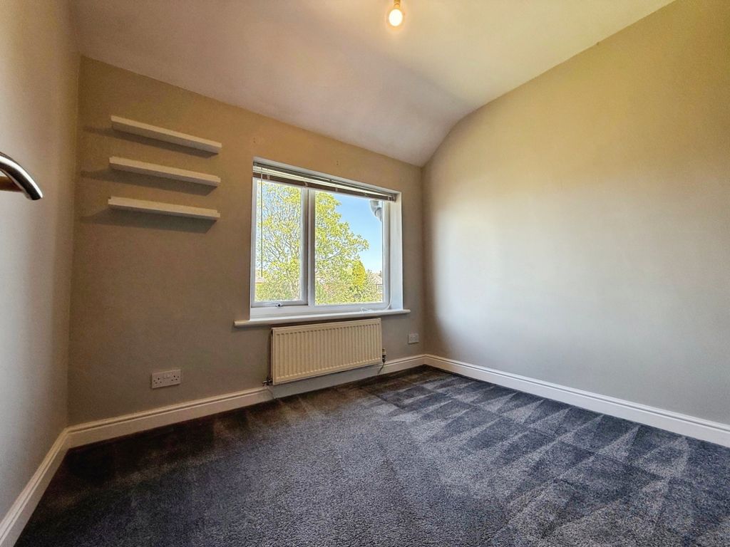 Property photo 3 of 16 Pbox-Img.Jpg