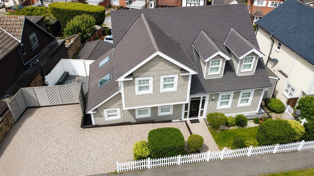 Property photo 1 of 34 Front Drone Image