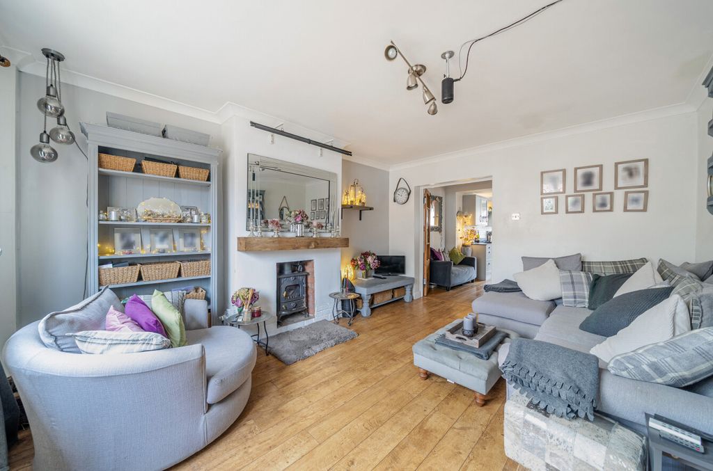 Property photo 2 of 18 Picture 2