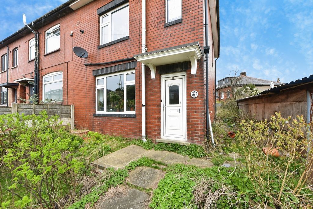 Property photo 1 of 12