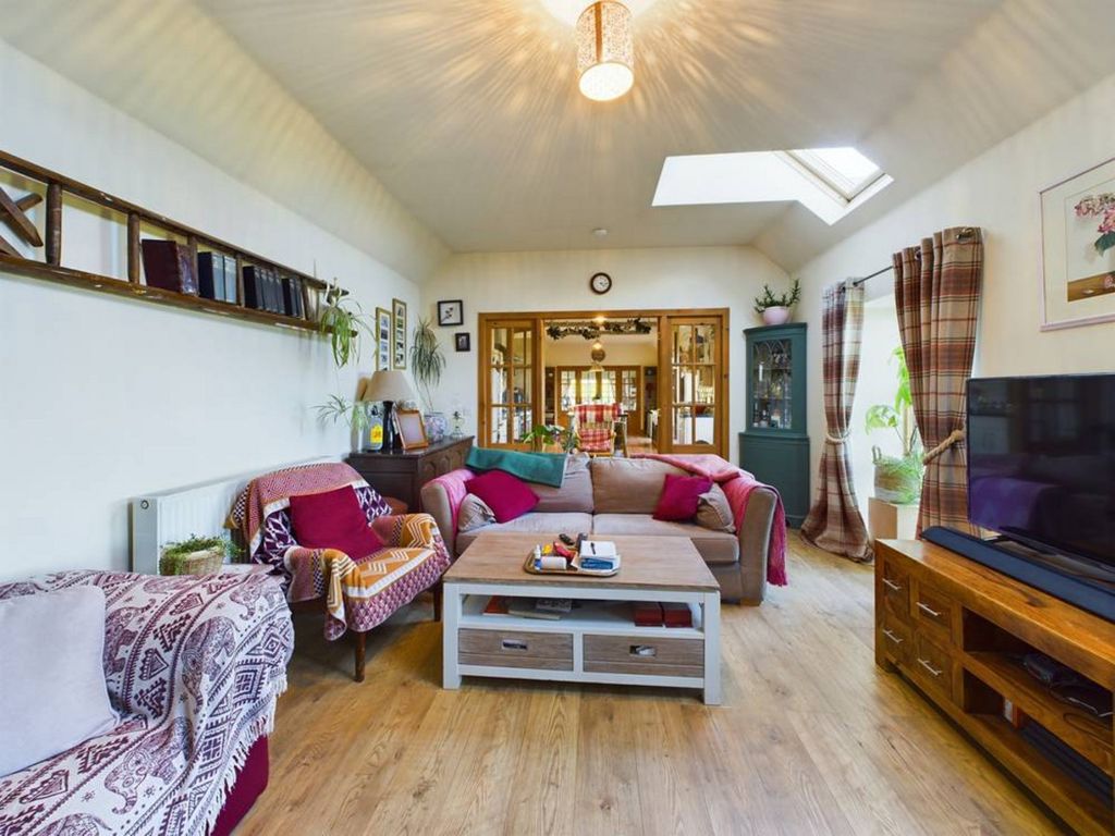 Property photo 3 of 50