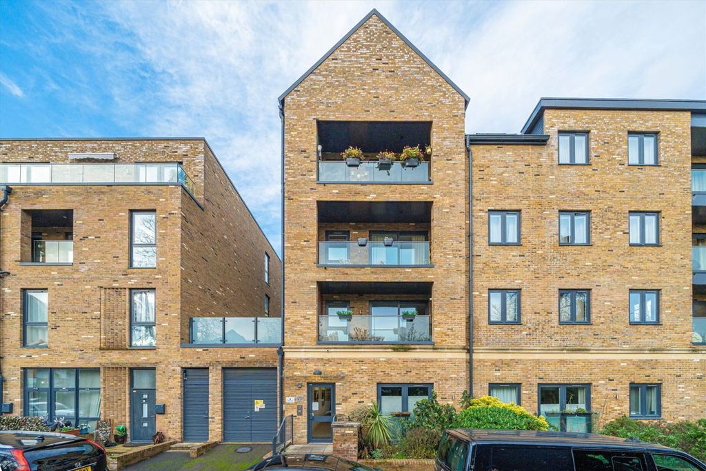 Property photo 1 of 7