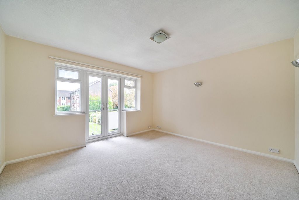 Property photo 2 of 13 Picture No. 08