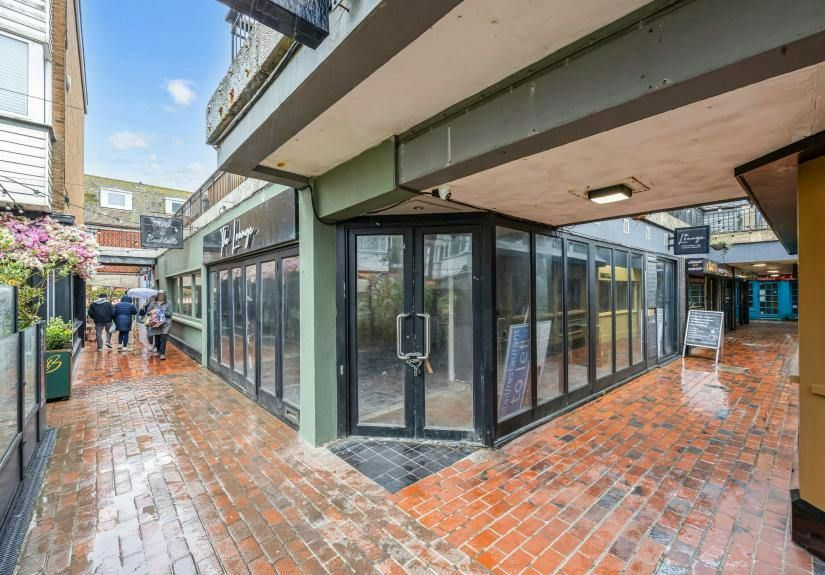 Property photo 2 of 7 3Bd396B3d22F578B41ce48Ebf7Ad7Baf-Brighton-Square-20-002-2.Jpg