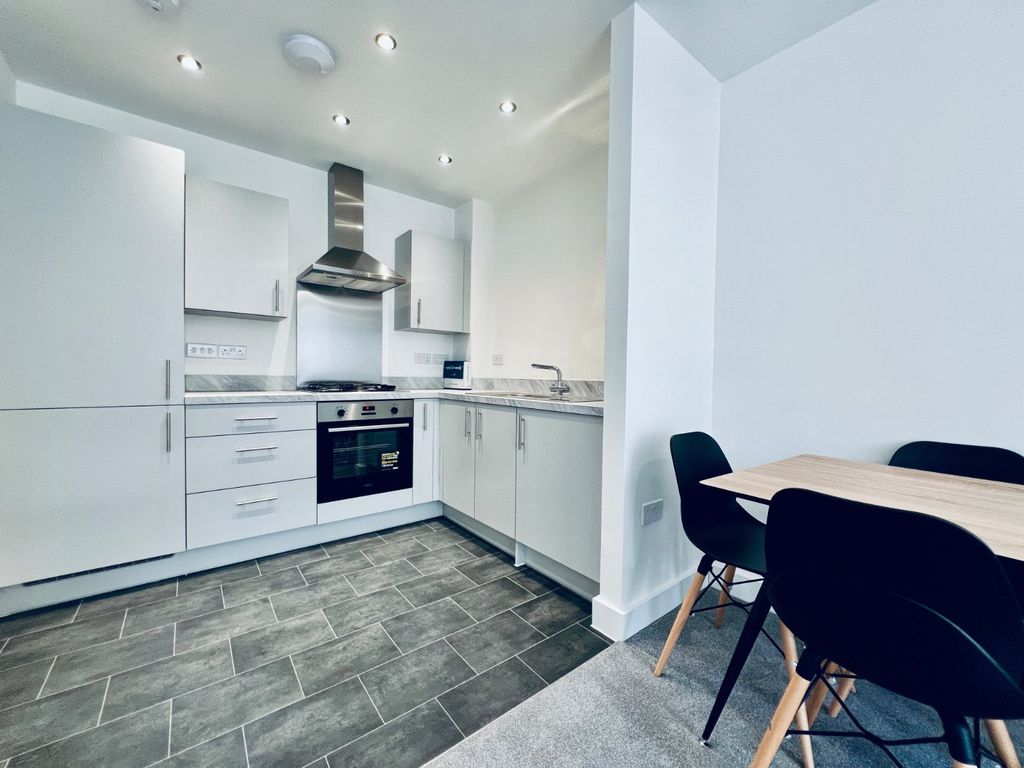 Property photo 2 of 14 Picture No. 26