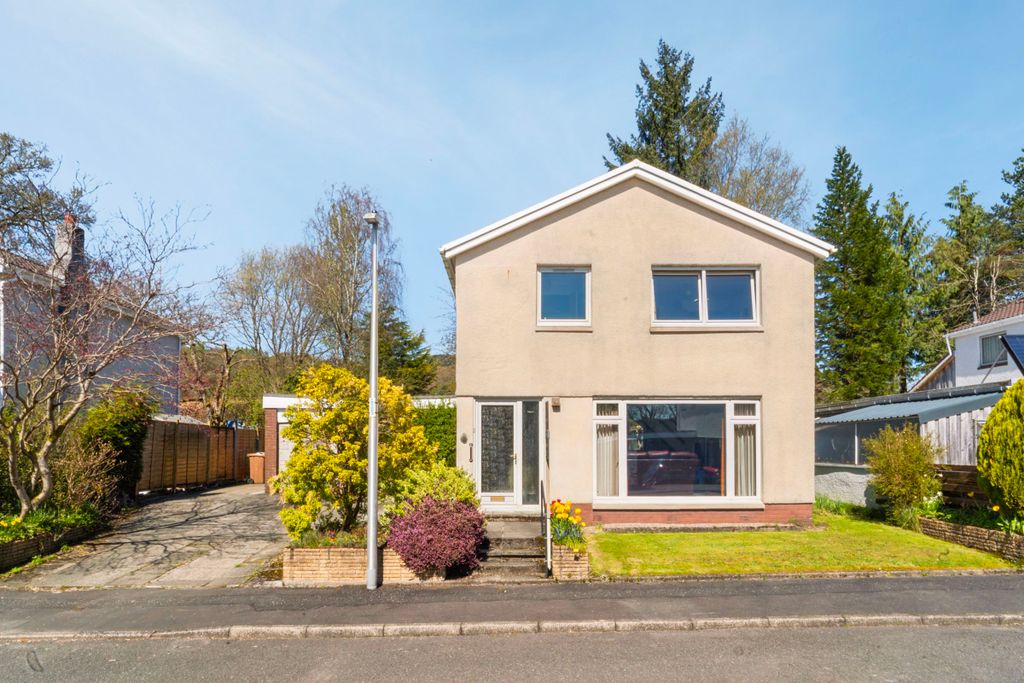 Property photo 1 of 27