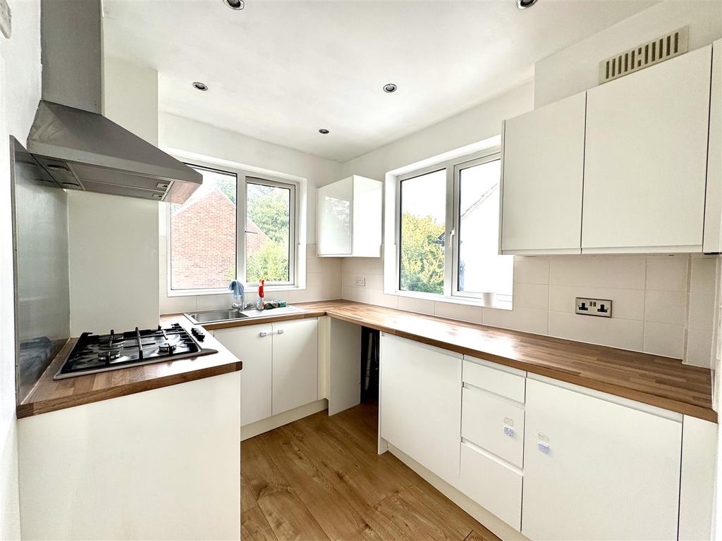 Property photo 3 of 9 Img_5653.Jpg