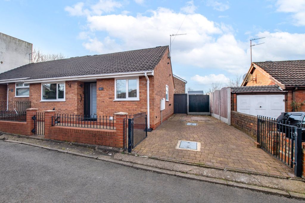 Property photo 1 of 18 Picture No. 19