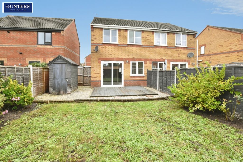 Property photo 2 of 18 Rear Garden