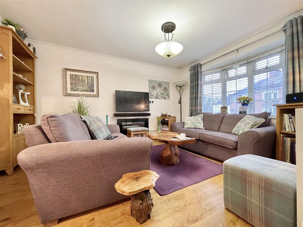 Property photo 3 of 22