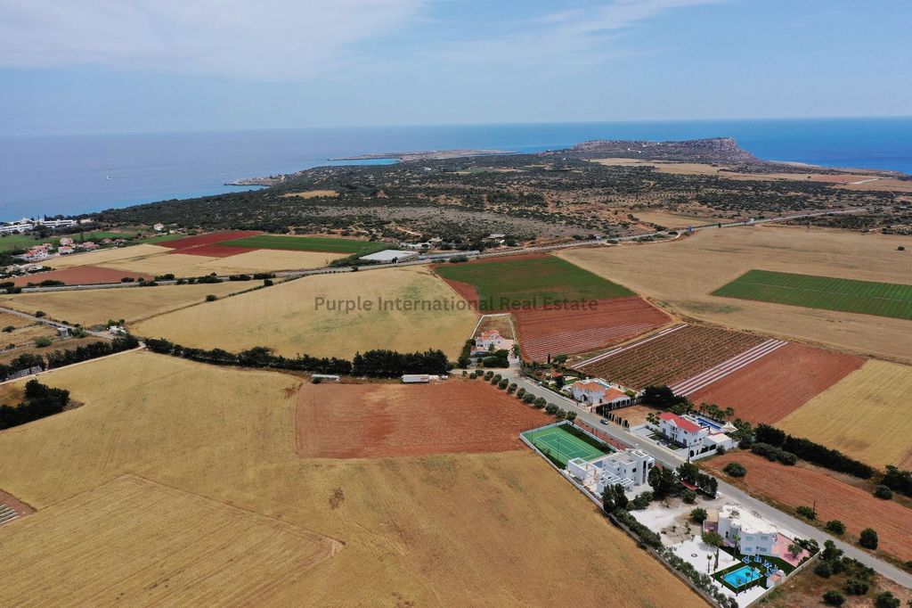 Property photo 1 of 4