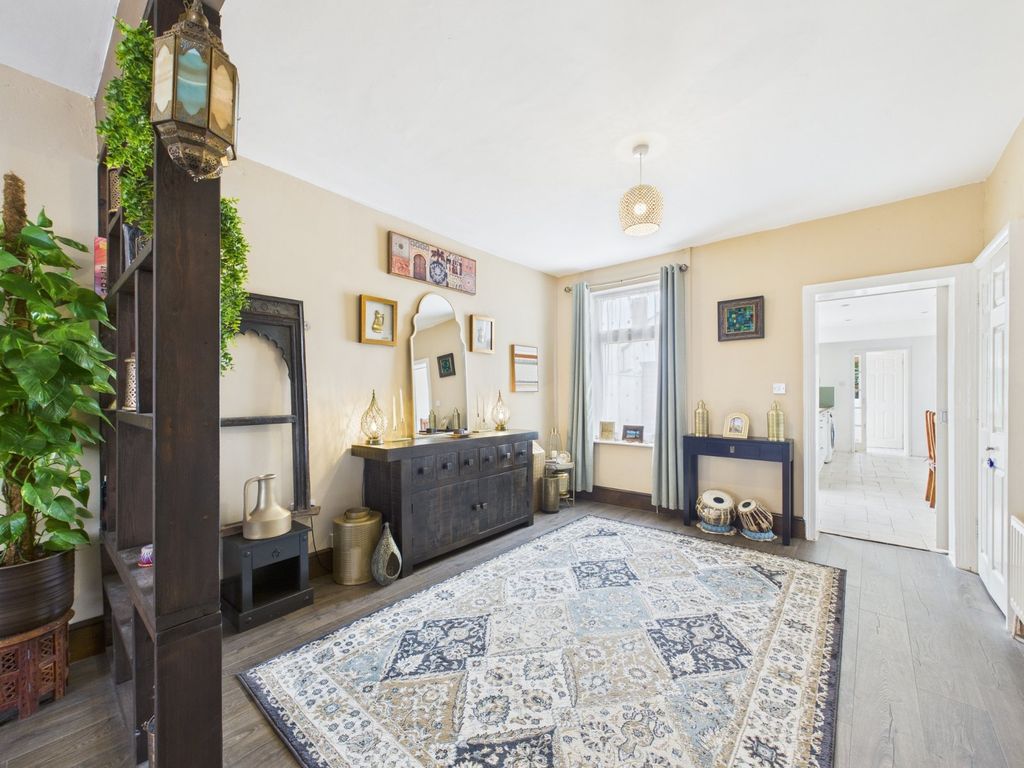 Property photo 3 of 14 Picture No. 21