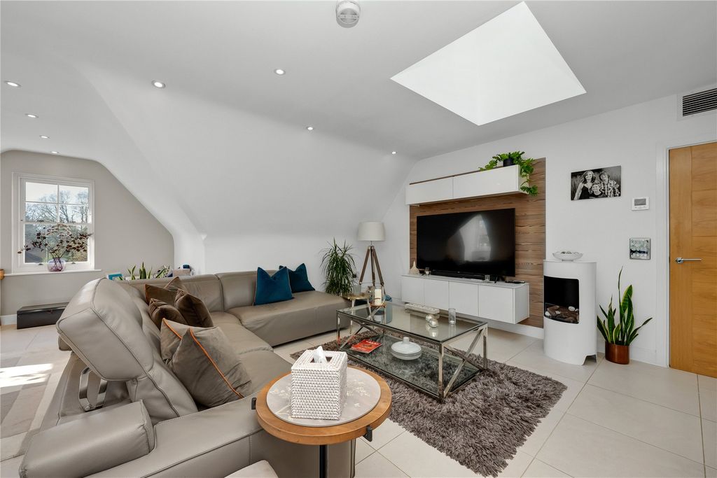 Property photo 3 of 11 Picture No. 03