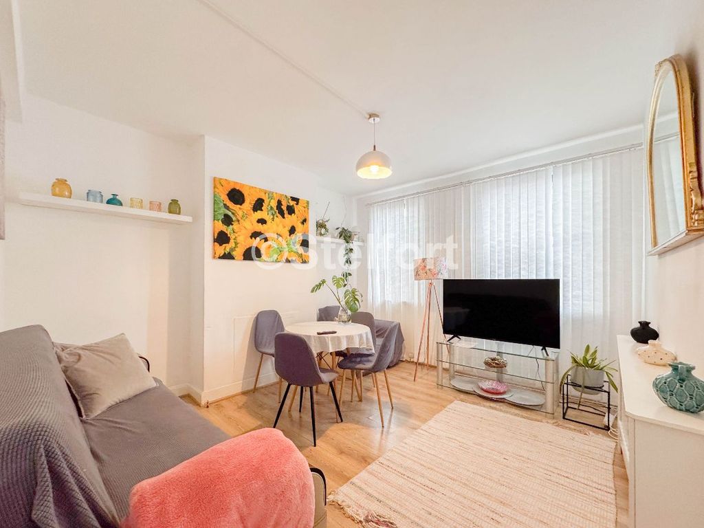 Property photo 1 of 7