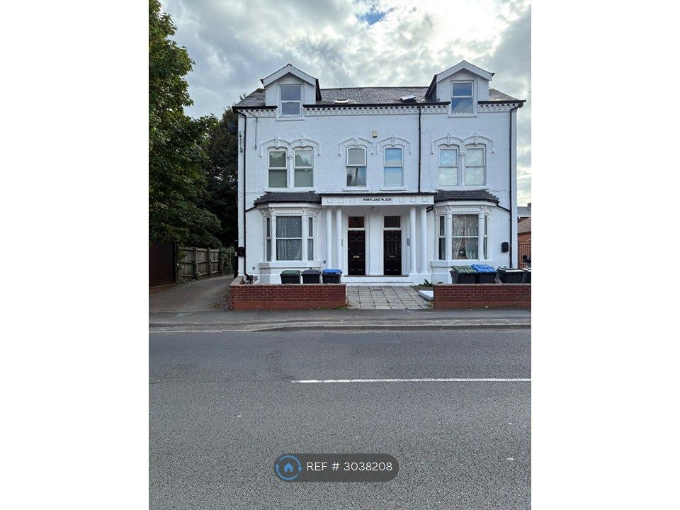 Property photo 2 of 8
