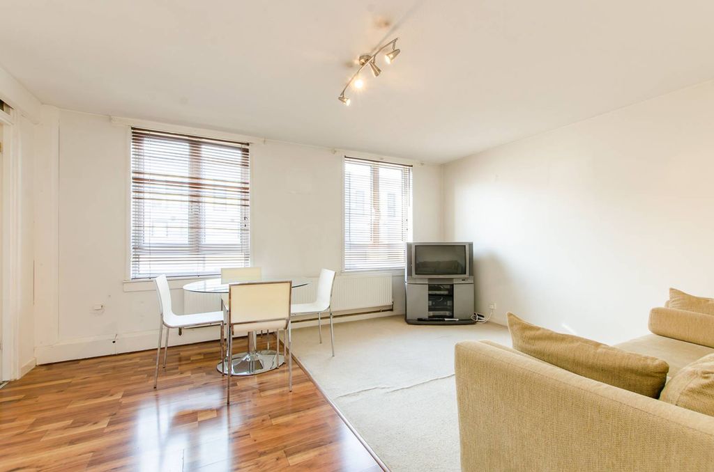 Property photo 1 of 5