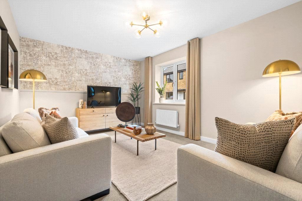 Property photo 2 of 7 Living Room