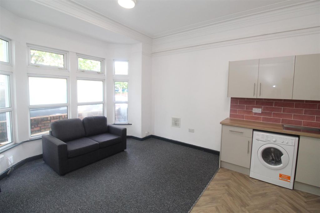 Property photo 1 of 11 Img_2586.Jpg