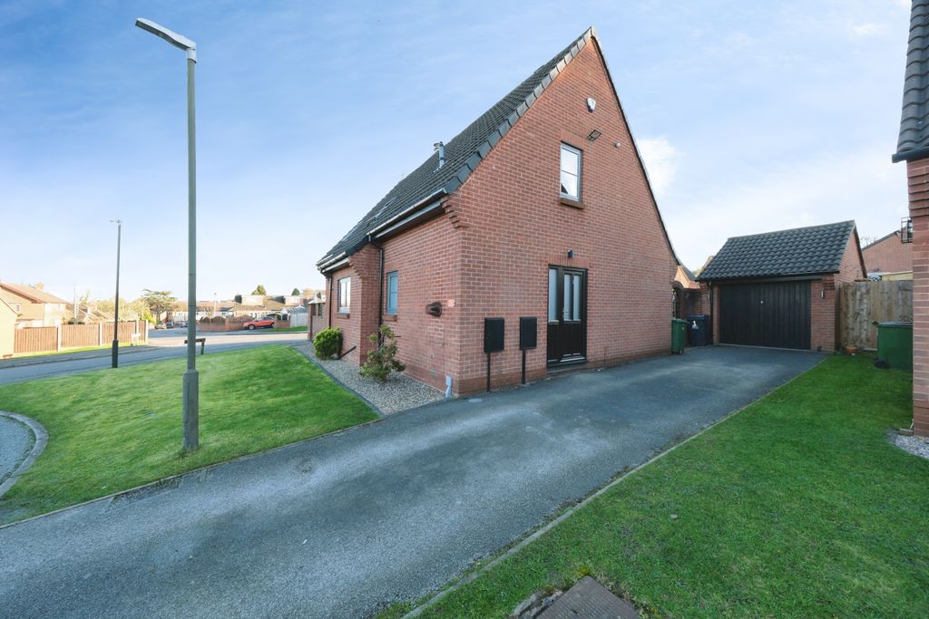 Property photo 1 of 36 Dscf4516