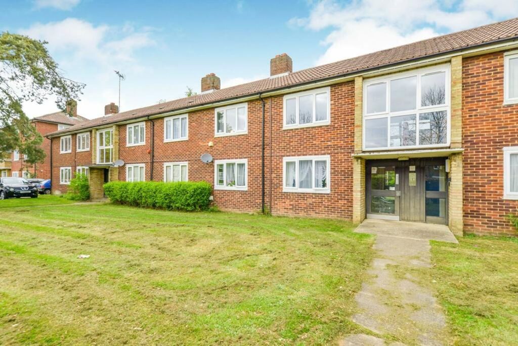 Property photo 1 of 11