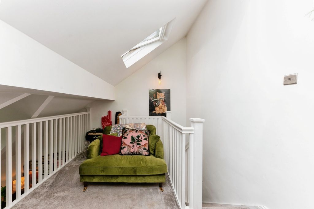 Additional image 17 of 2 bed flat for saleGrosvenor Crescent, Grimsby, Lincolnshire DN32