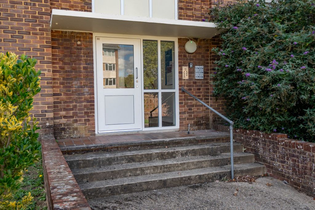 Property photo 1 of 21
