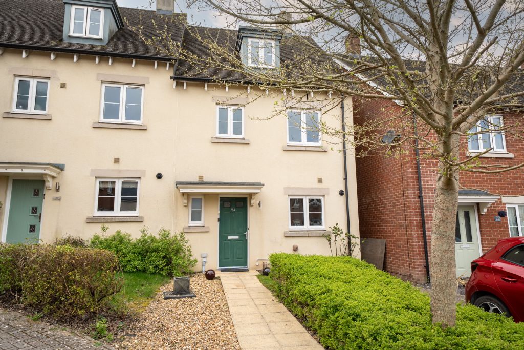 Property photo 1 of 23