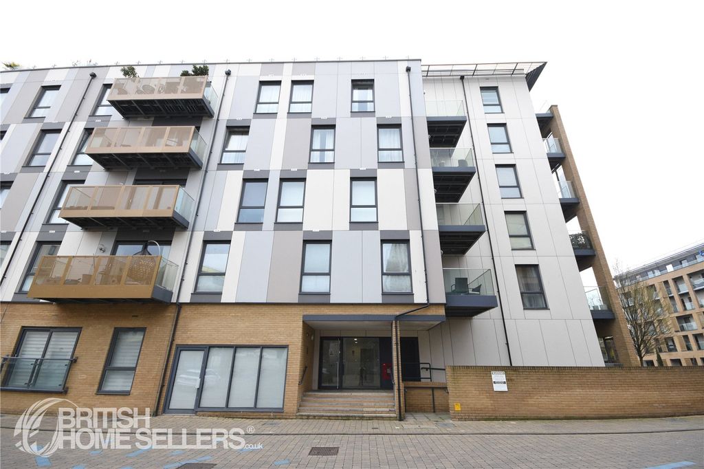 Property photo 2 of 19 Picture No. 20