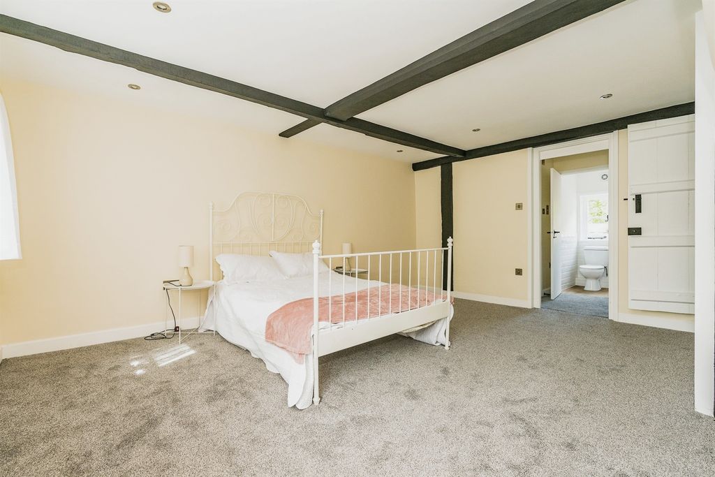 Property photo 2 of 12 Bedroom Two