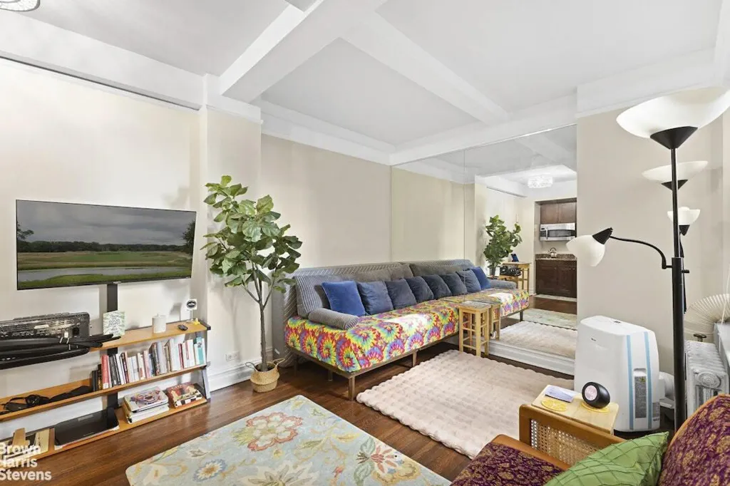 Property photo 3 of 8 <Alttext/>