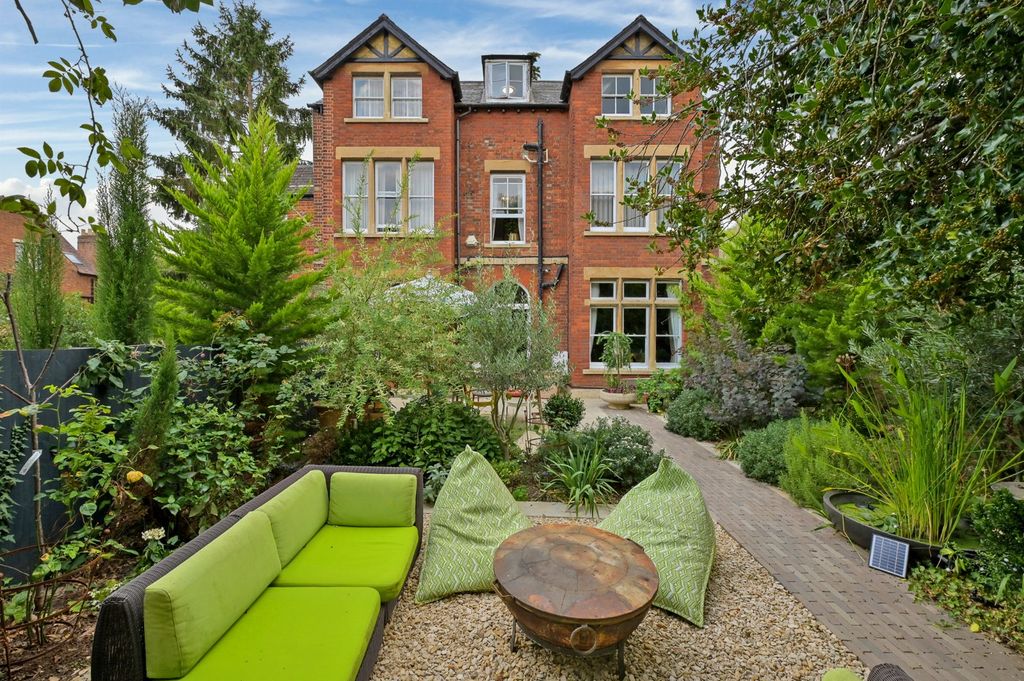 Property photo 1 of 13 Picture No. 02