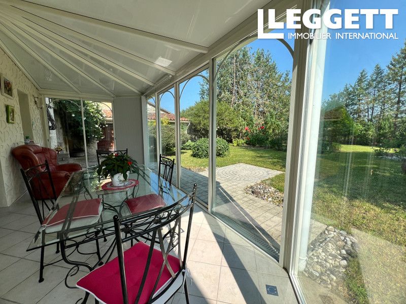 Property photo 3 of 10