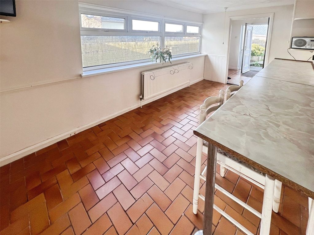 Property photo 3 of 13 Picture No. 04