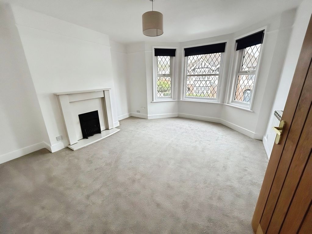 Property photo 2 of 9 Pbox-Img.Jpeg