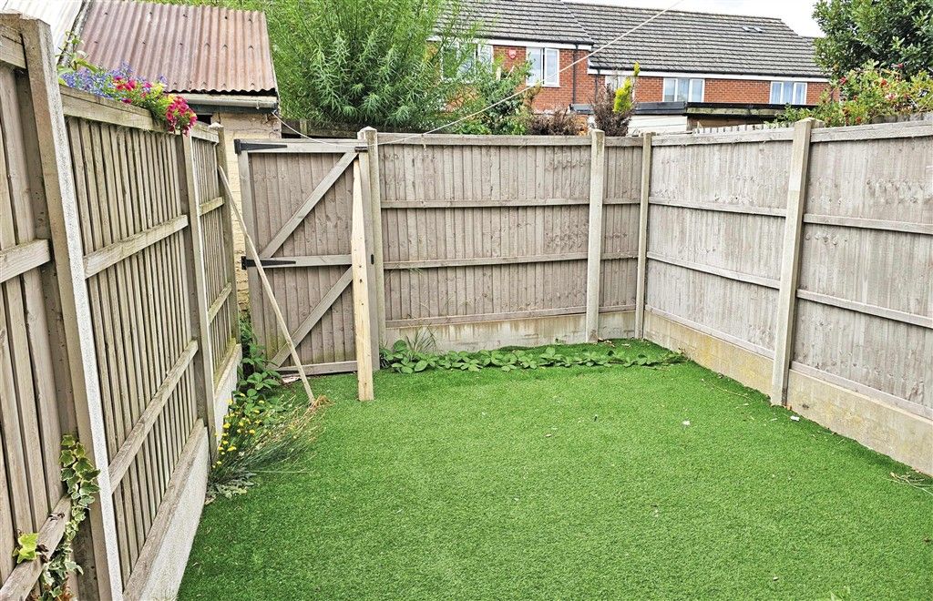 Property photo 2 of 6