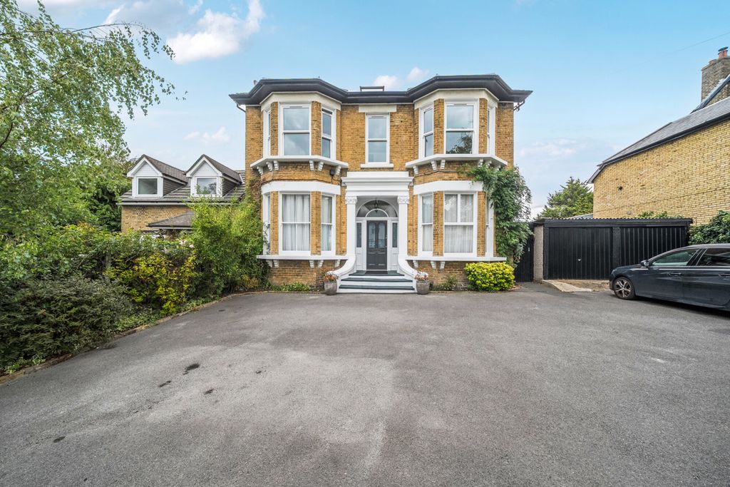 Property photo 1 of 31 1514900-2-6A9Ecd3...