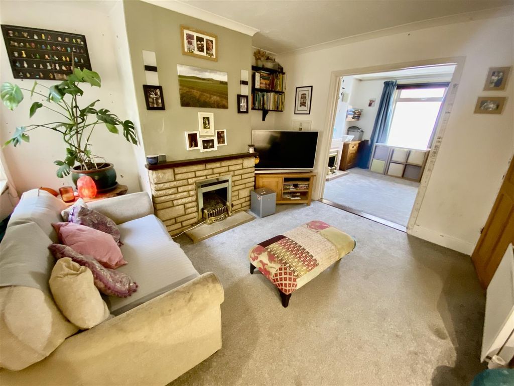 Property photo 3 of 16 Img_2986.Jpg
