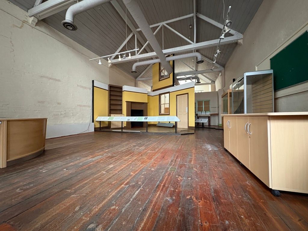 Property photo 2 of 8 Photo 2