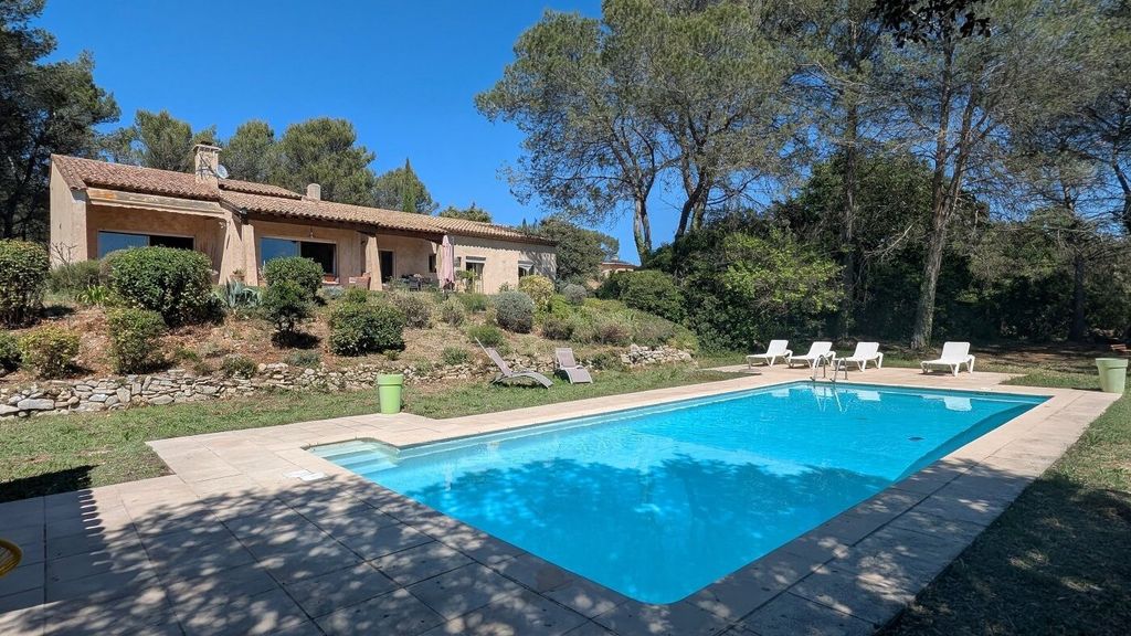 Property photo 1 of 16 Exceptional Property In The Heart Of Nature In Lambesc.