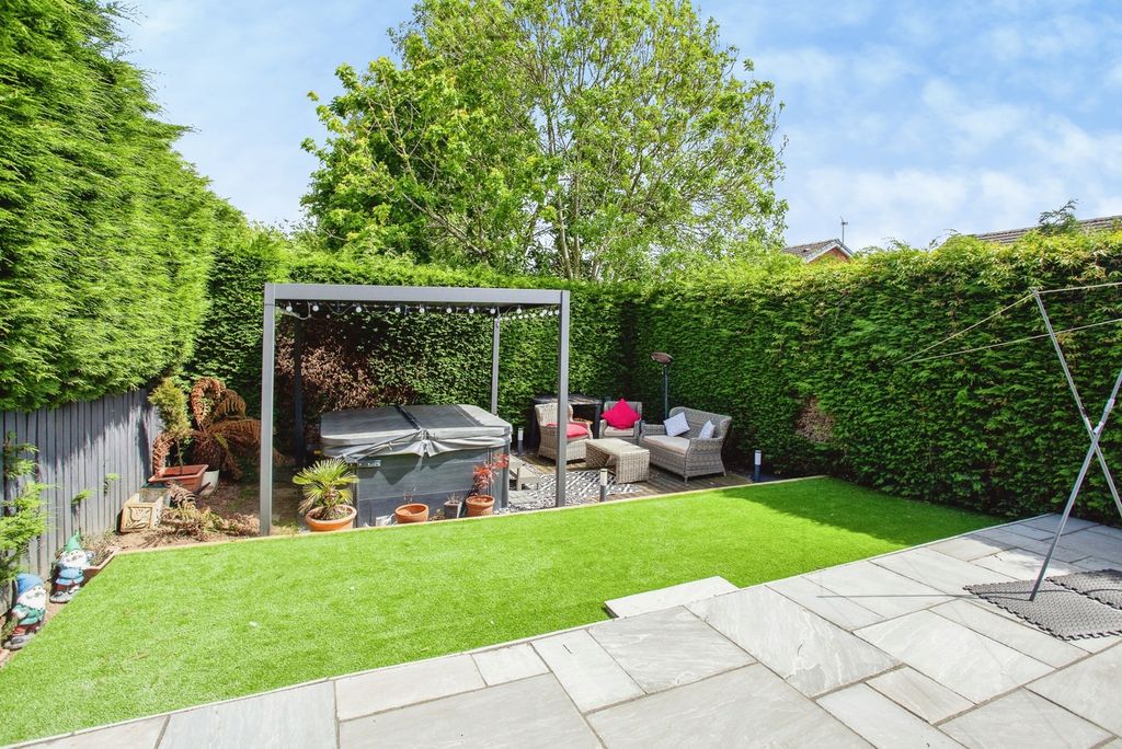 Property photo 3 of 20 Pbox-Img.Jpg