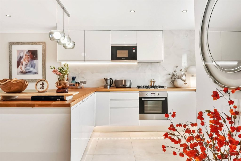 Property photo 3 of 11 Picture No. 09