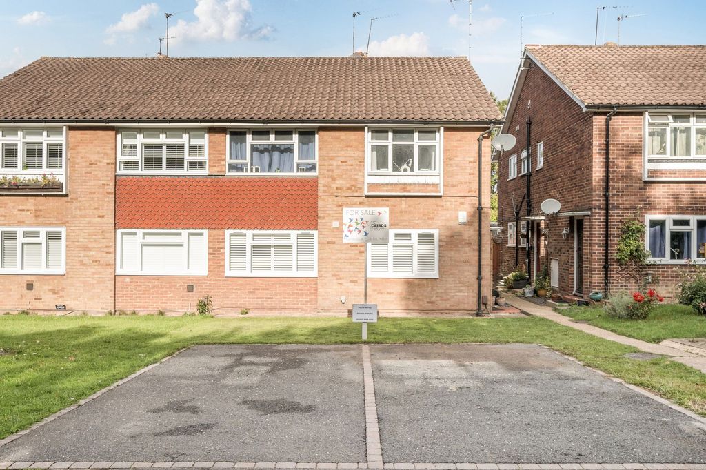 Property photo 2 of 19
