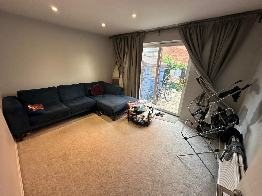 Property photo 2 of 9 Reception