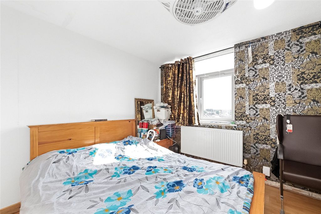 Property photo 2 of 11 Picture No. 02