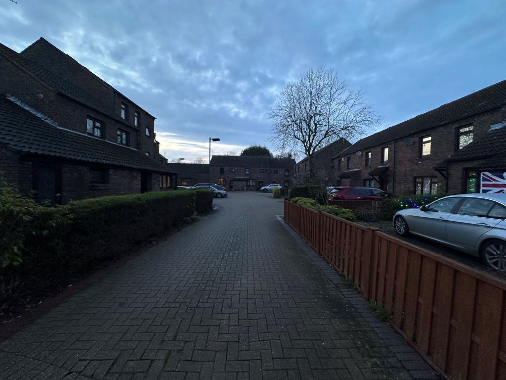 Property photo 2 of 3