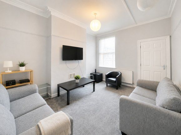 Property photo 1 of 9 9725757.Png